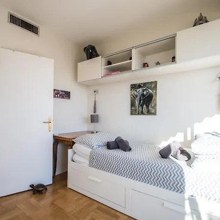Appt A 150m De La * Nicea