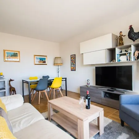 Appt A 150m De La Nicea